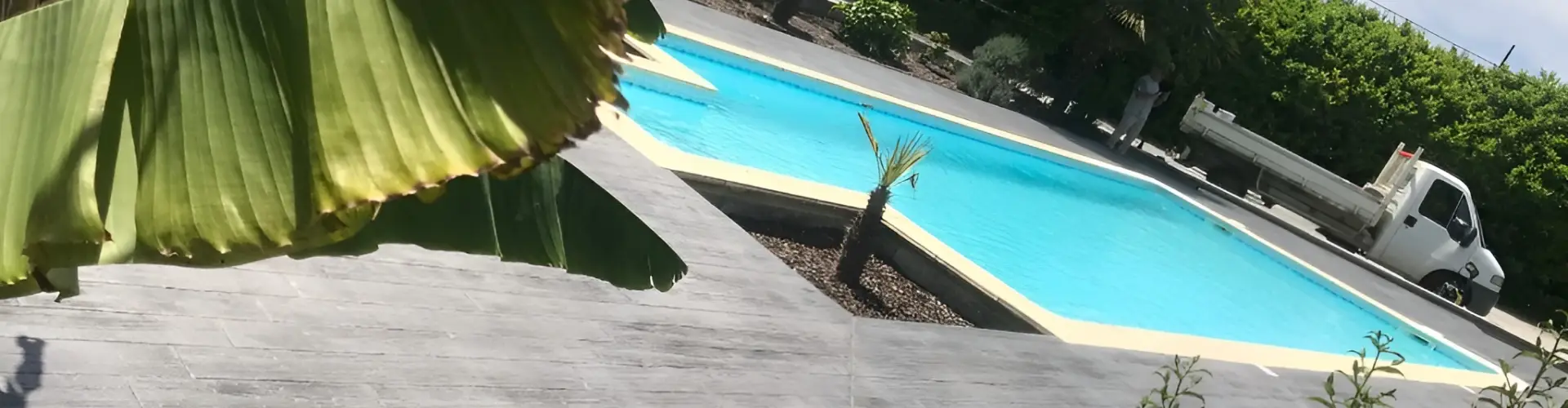 Terrasse en béton imprimé au Barp - B3K CONSTRUCTION